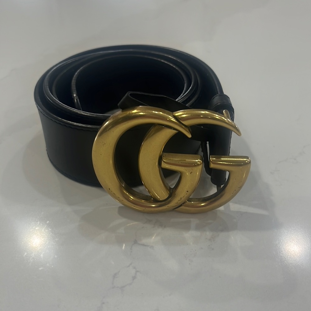 Gucci Black and Gold Double G Belt